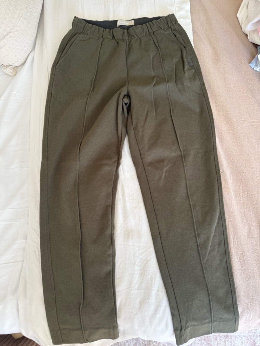 Everlane Olive Green Jogger Pants with Elastic Waist